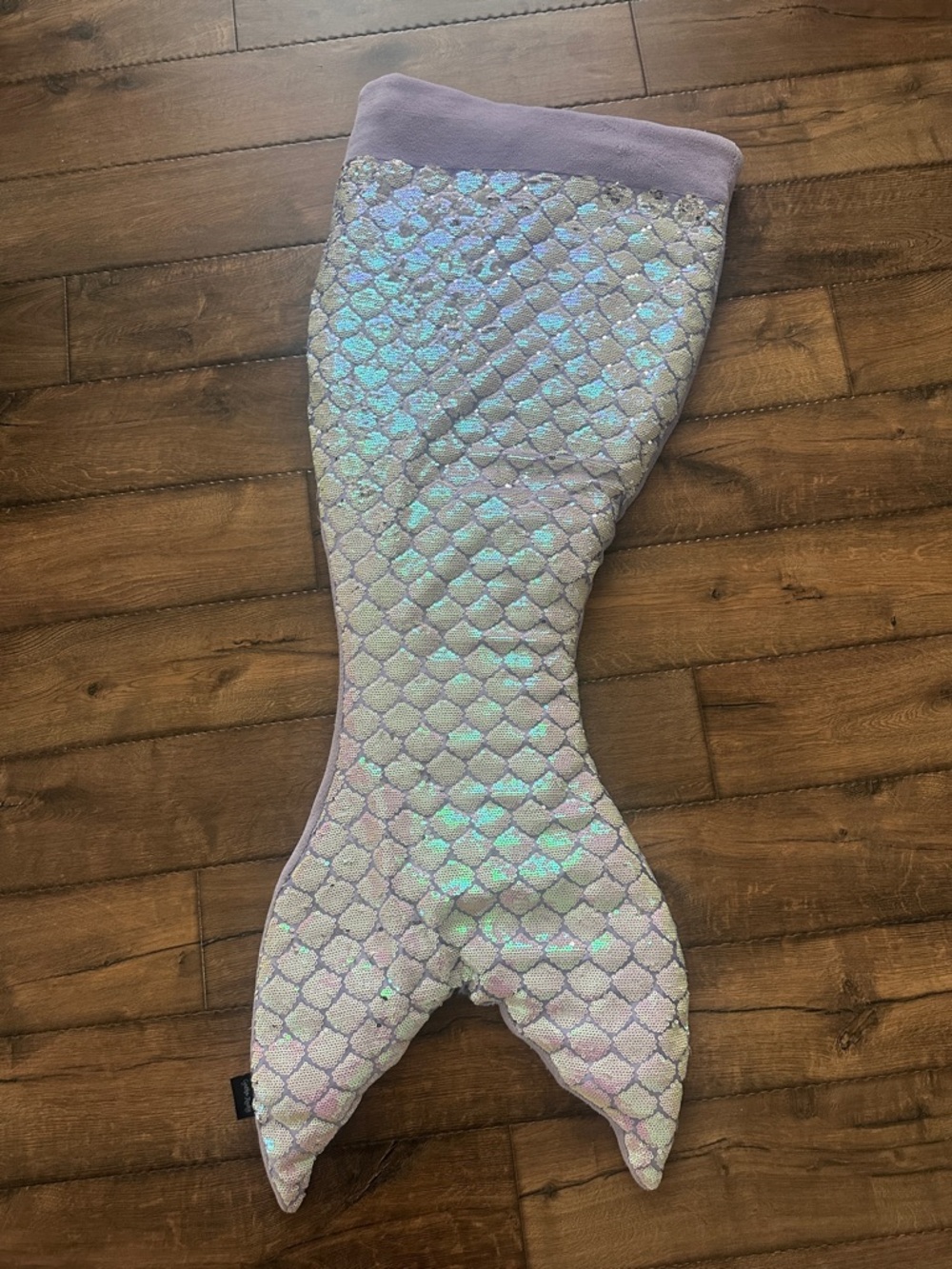 Cynthia Rowley mermaid tail blanket